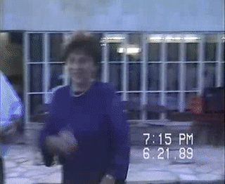   חתונתם של הרב בנימין וטליה כהנא היד 00:34:46